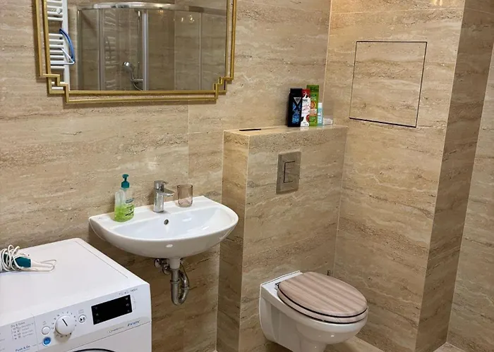 Modern In Center Апартаменты